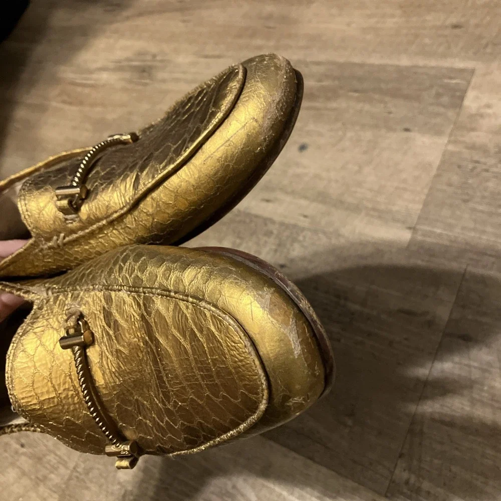 Sam Edelman Gold Crocodile-Embossed Leather Loafer Moc SZ 9.5 Preppy Flaws Read
